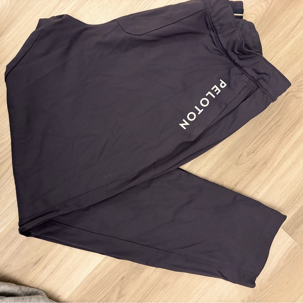 Peloton navy blue workout pants/joggers
